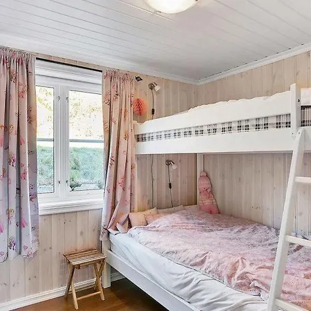 Sleeps 8 Wifi *